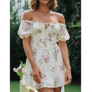 Mura Boutique Cleophee Floral Mini Dress in Cream/Pink NWT